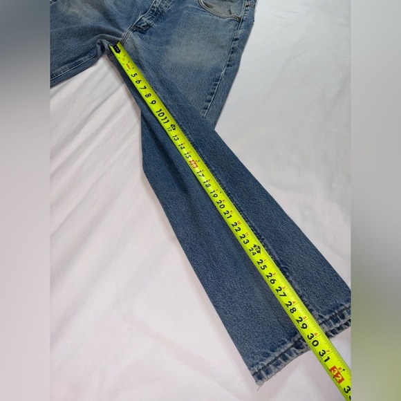 Carhartt Men’s Size 38W 30L Medium Wash Relaxed Fit Straight Leg Jeans - Picture 4 of 9